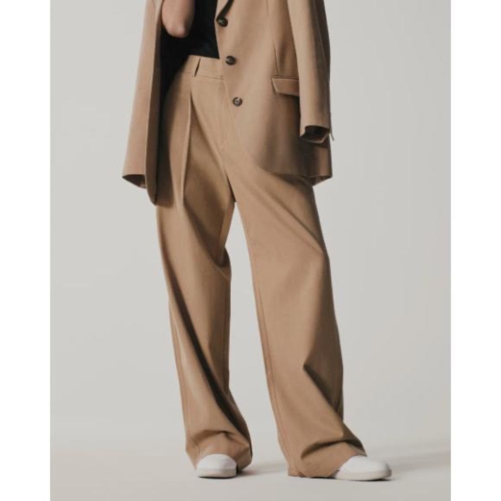 Everlane Tan Wide Leg Pants - Picture 9 of 9